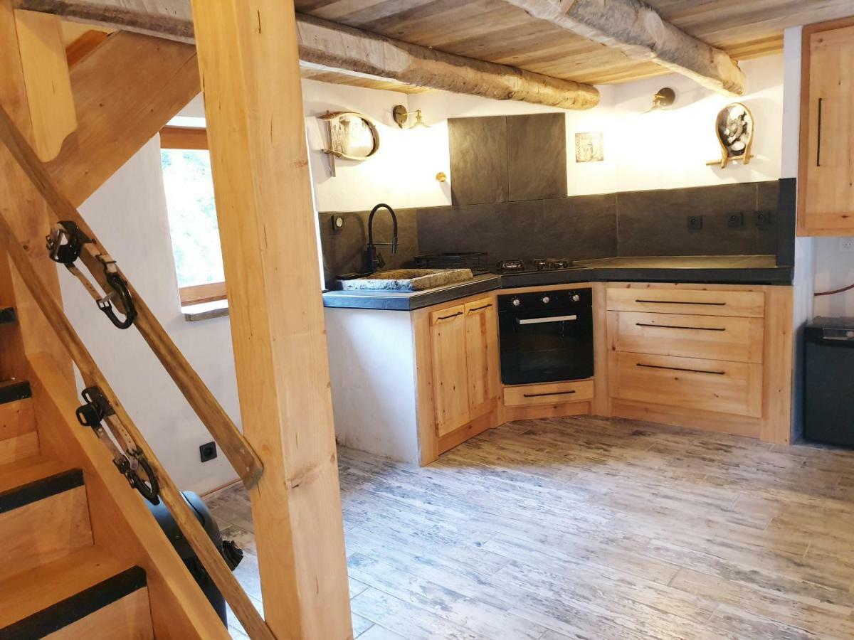 Bergerie Grange Des 3 Cirques Troumouse Gavarnie Estaube 4 Personnes Luaran gambar